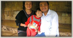 Stay with Thai people and learn about their culture